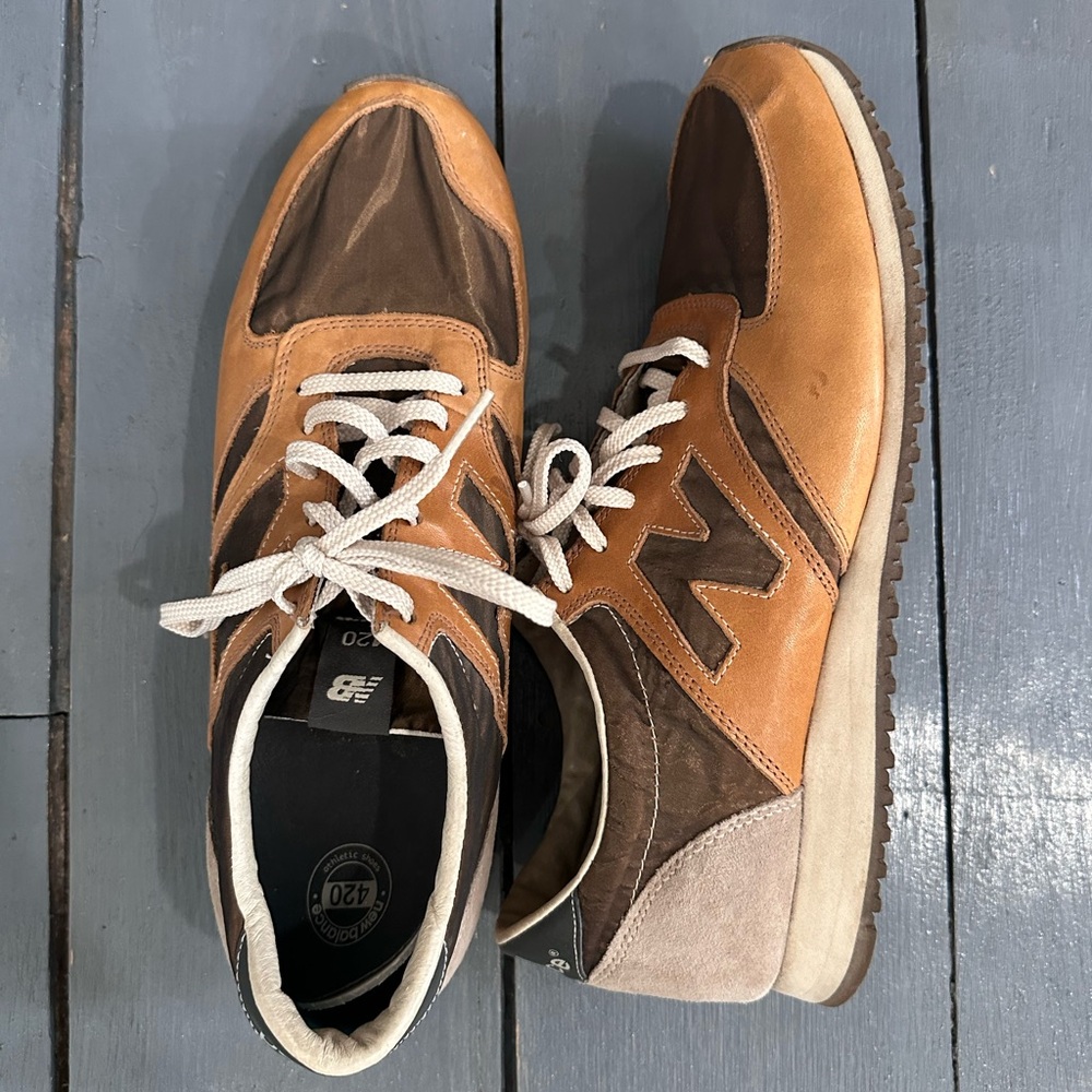 New Balance Men's Brown and Tan Sneakers